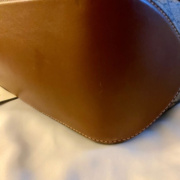 Comes with original dust bag and original receipt,excellent condition. - Picture 3 of 13